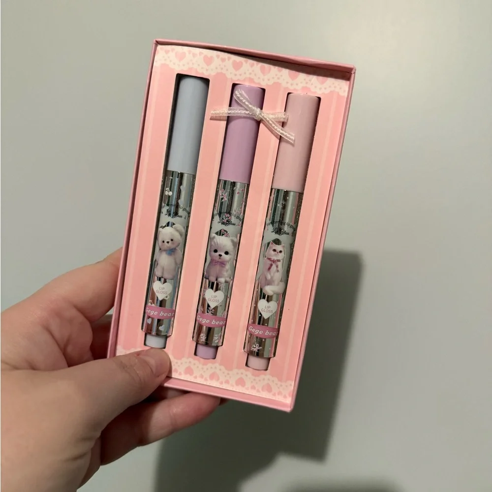 GeGe Bear Korean Film Forming Lip Gloss NWT